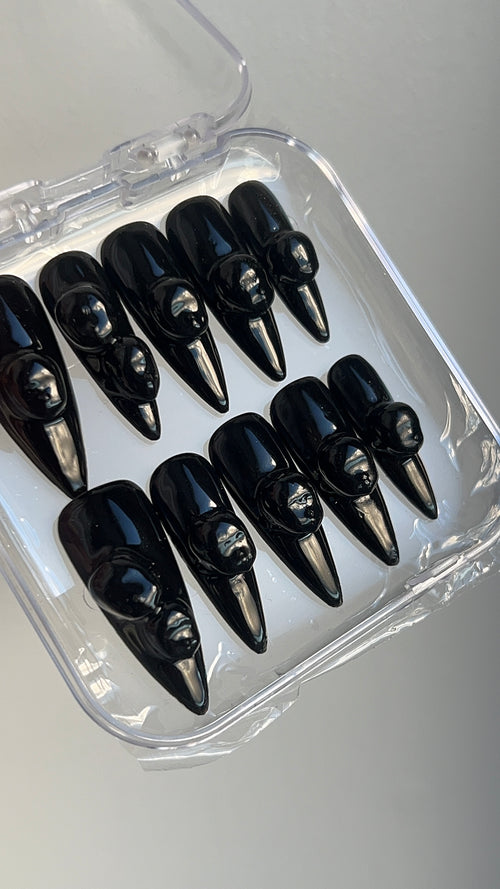 Faces